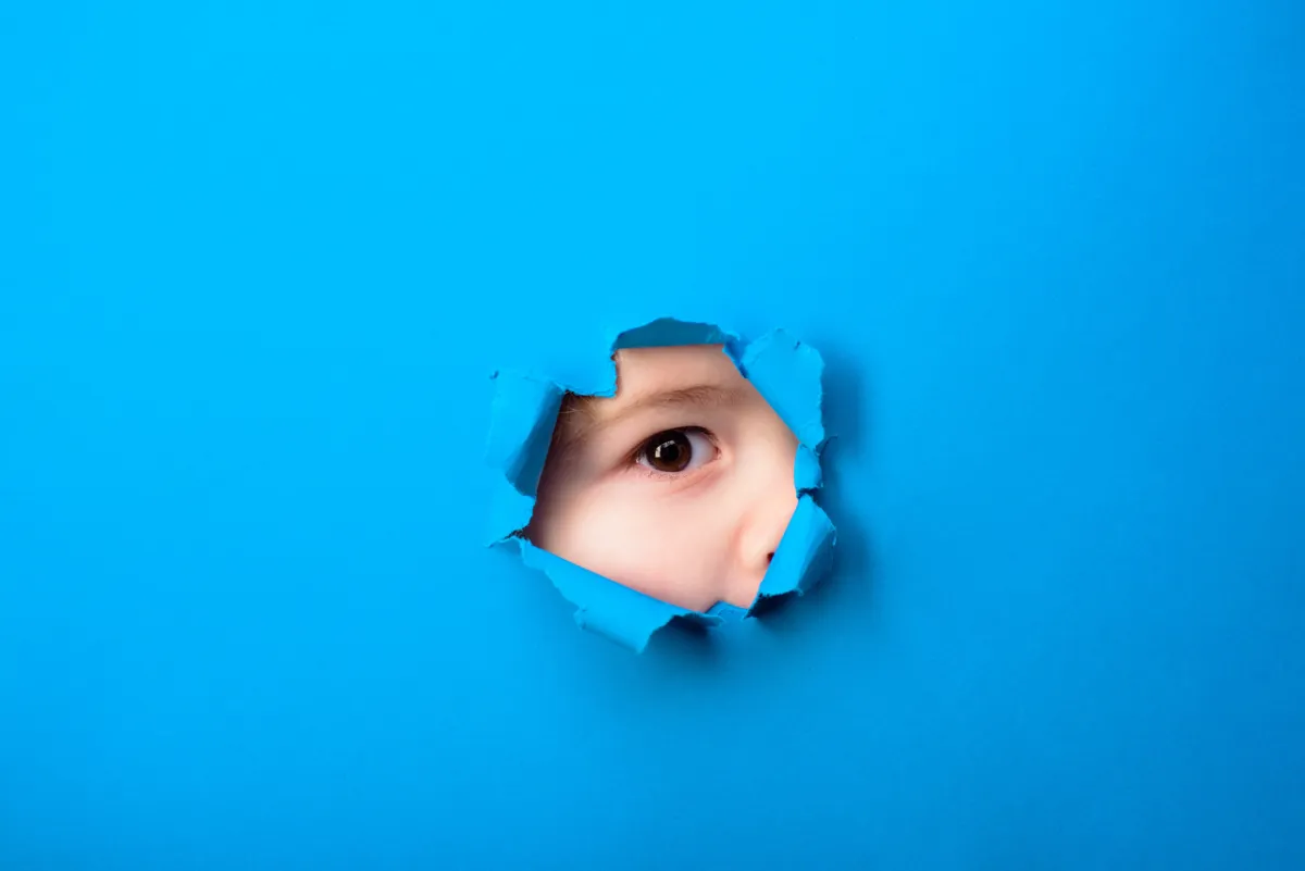 صورة لعين الطفل