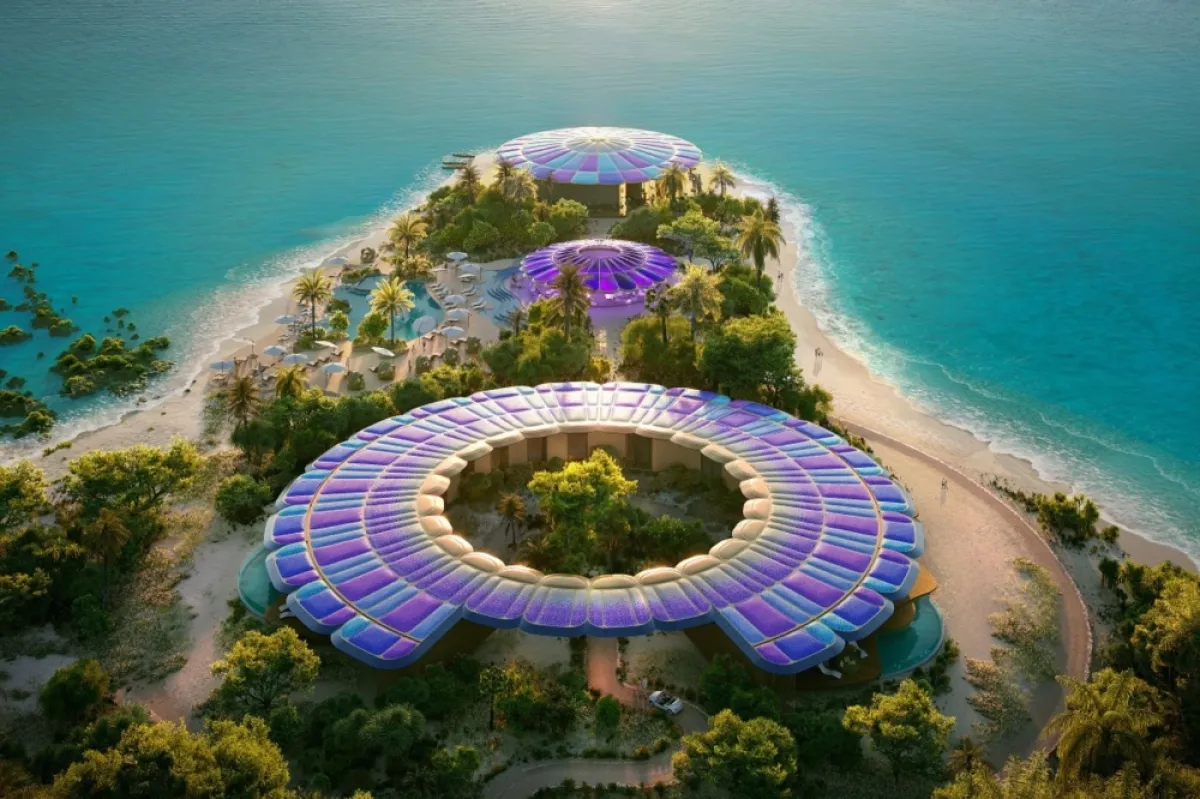 الكثبان الرملية المتموجة والجزر البكر والشعب المرجانية المزدهر