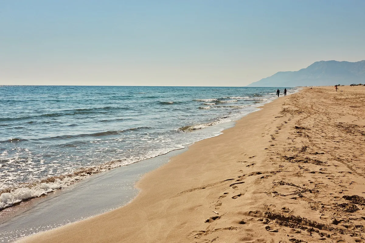 لقطة لشاطئ باتارا