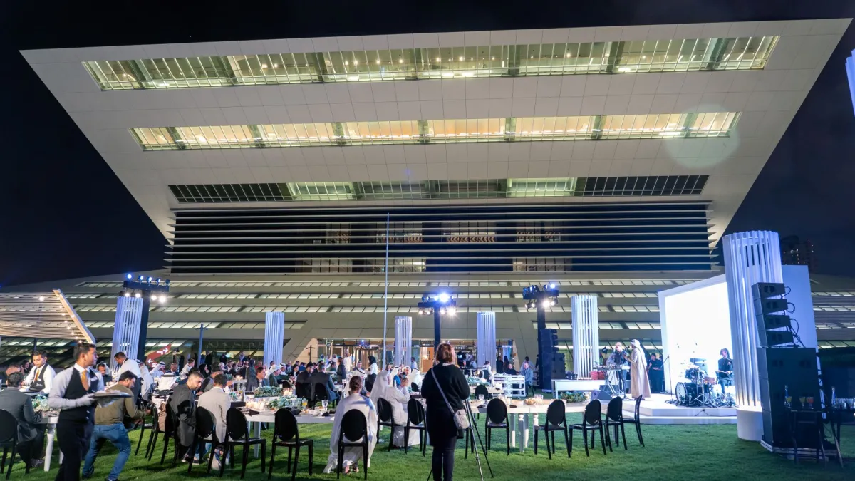  صورة من الحفل