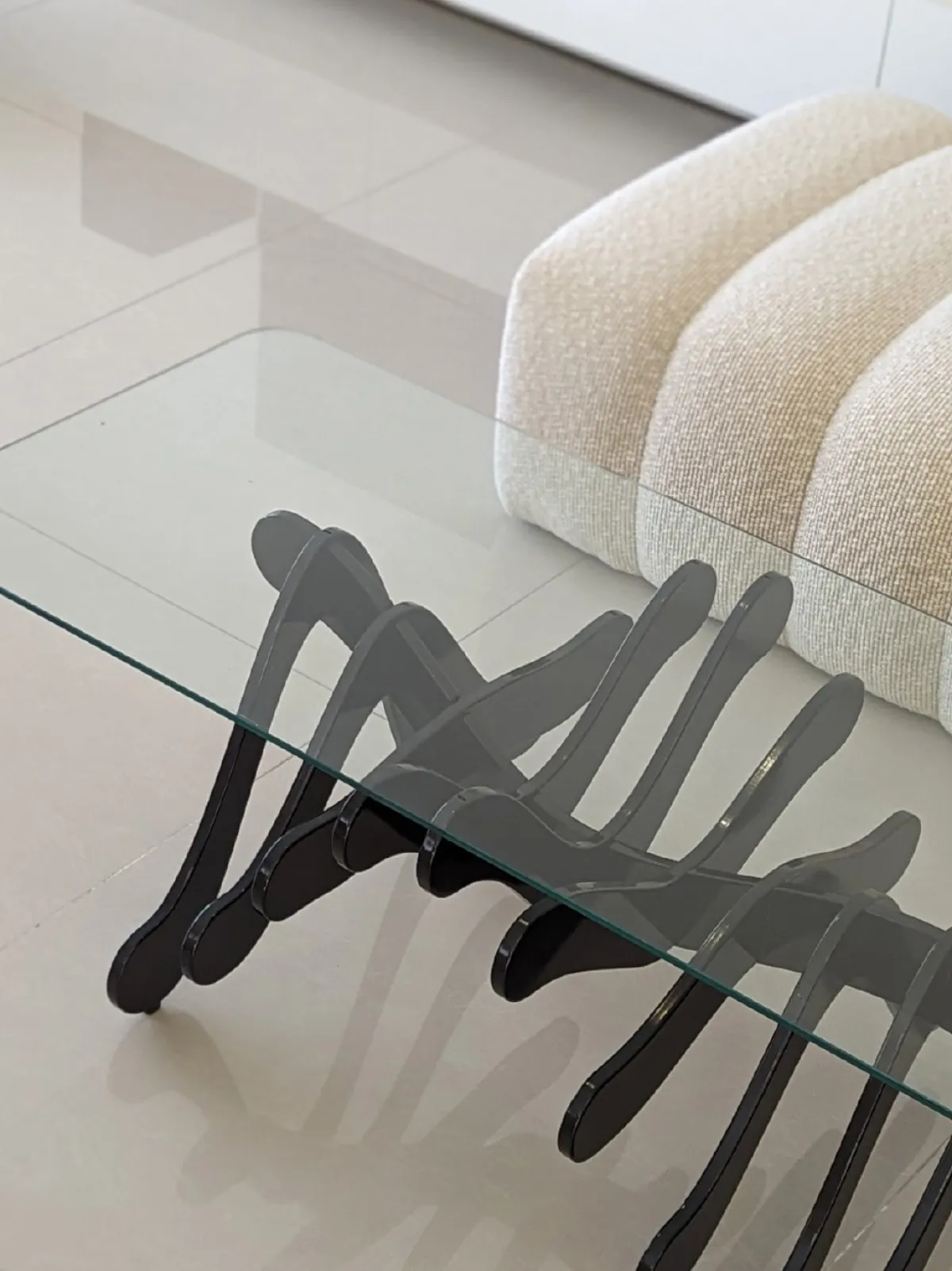 من أعمال المصمم كريستيان صليبا