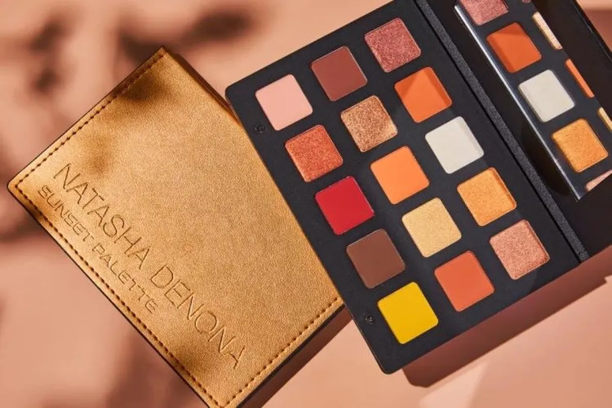 ألوان ظلال عيون