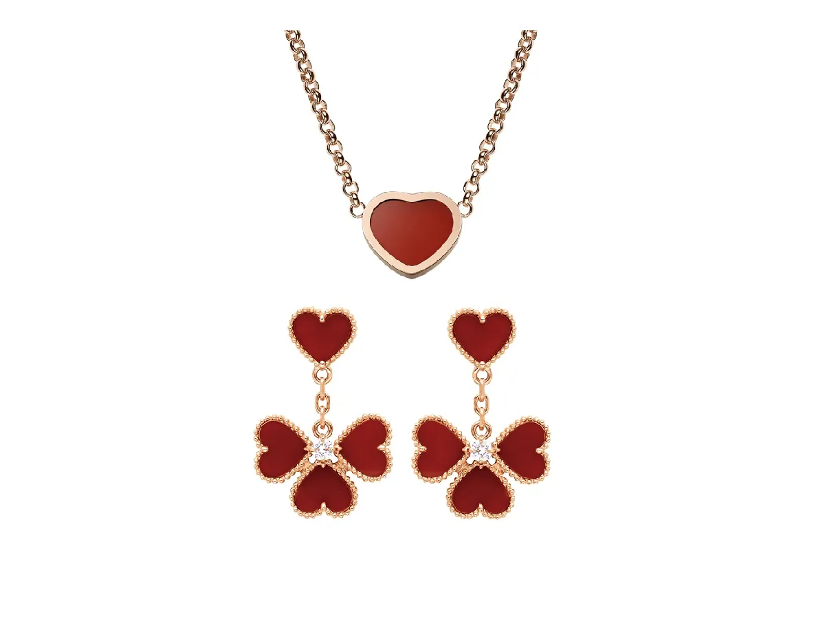 مجوهرات مرصعة بحجر الكارنيليان الأحمر لشتاء 2023