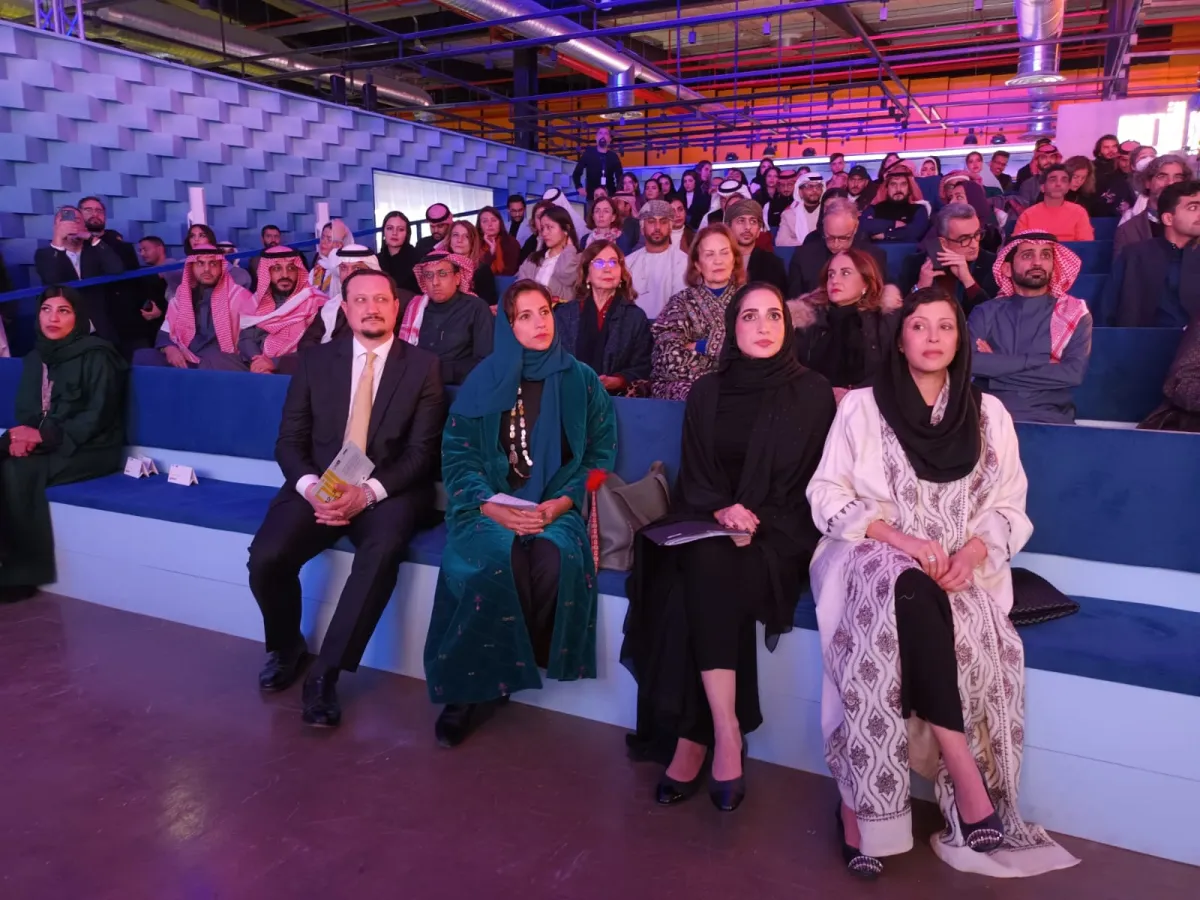 الأميرة نورة الفيصل ورئيسة المهرجان بسمة بوظو ونورة اليوسف رئيس تطوير الأعمال في برنامج جودة الحياة 3