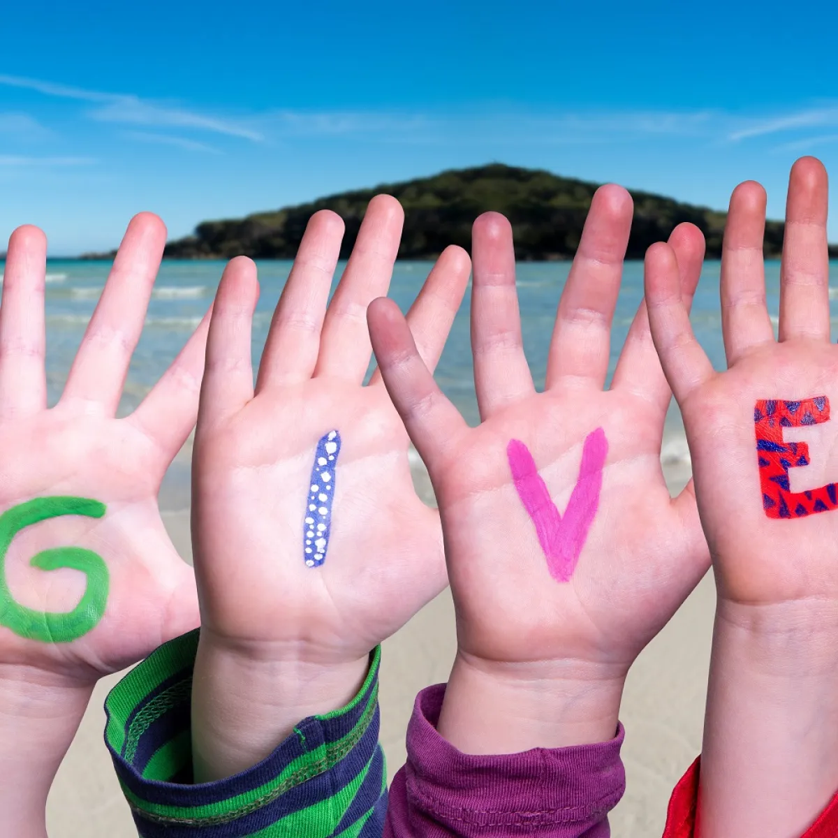 صورة تعبيرية عن  احتياج الأبناء 