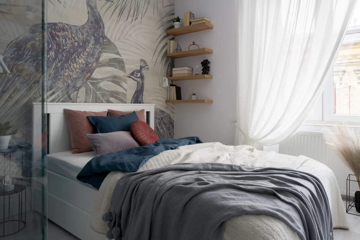 غرفة النوم الصغيرة قد تبدو أكبر، عند الالتزام بمجموعة من نصائح الديكور