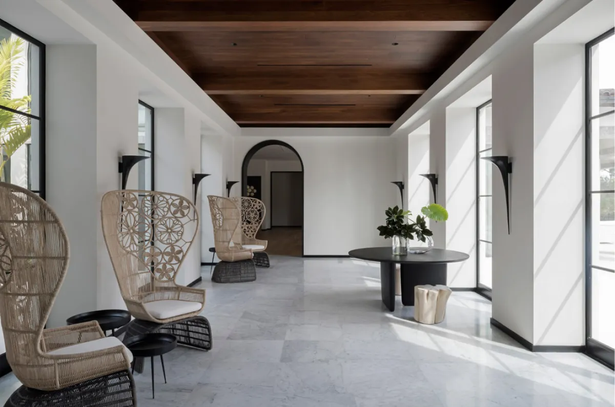 (الصورة من أعمال المصممة رانيه حامد. تصوير: Keon Van Damme)