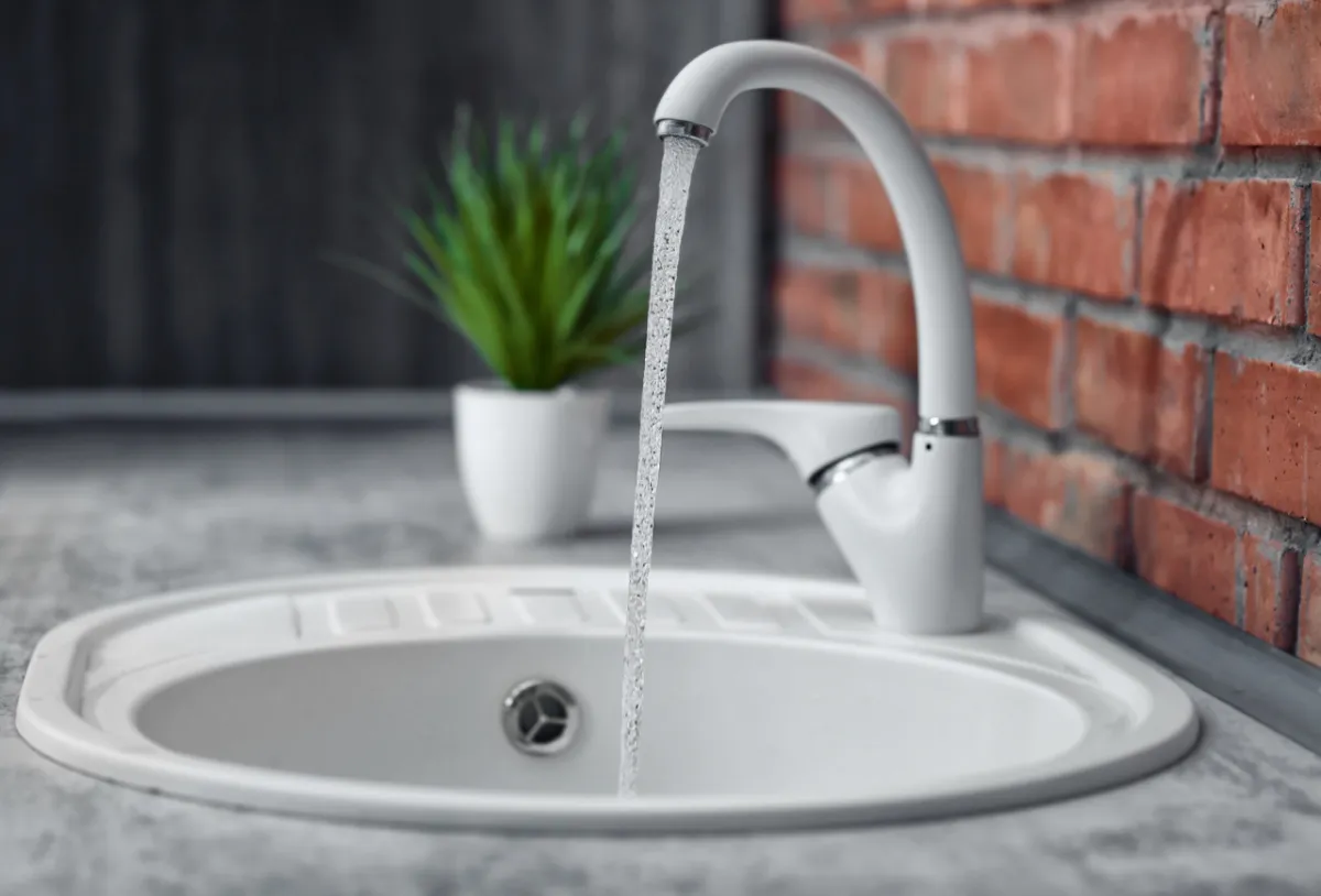 صورة لمياه الصنبور