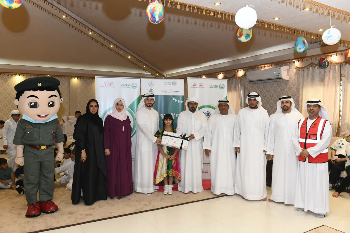 أكثر من 74 ألف مستفيد من مبادرة الروح الإيجابية بشرطة دبي العام الماضي. الصورة من تويتر شرطة دبي