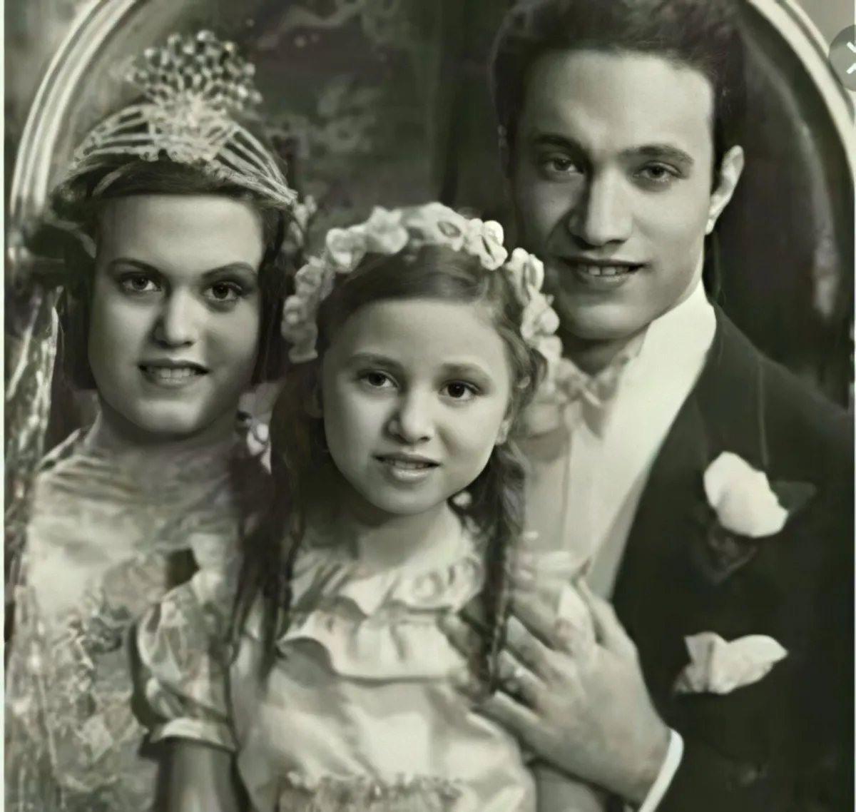 فاتن حمامة ومحمد عبد الوهاب وسميحة سميح من فيلم يوم سعيد - الصورة من مذكرات المخرج محمد كريم