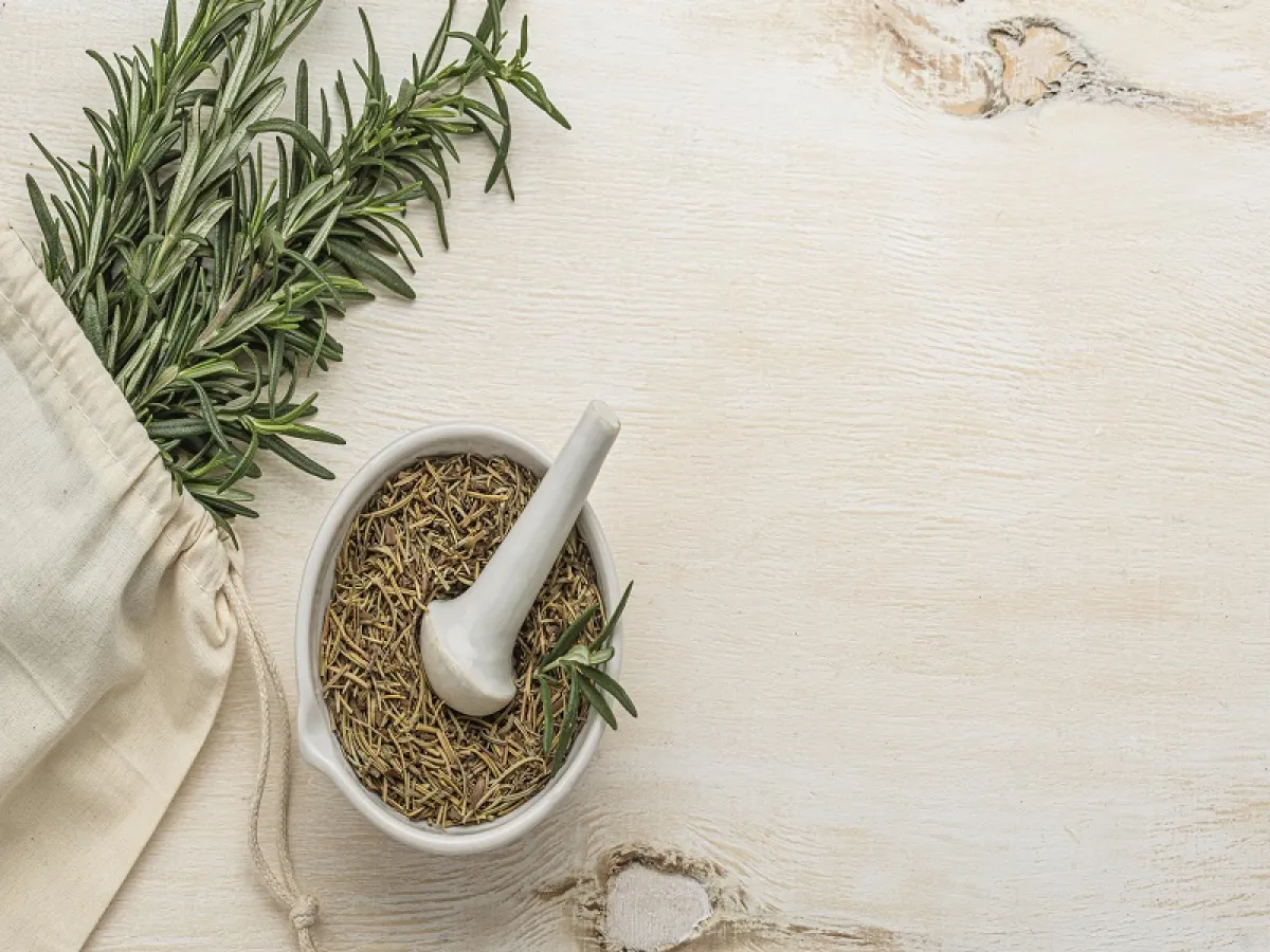 أعشاب تساعد في علاج ارتفاع الهيستامين (المصدر: Freepik)