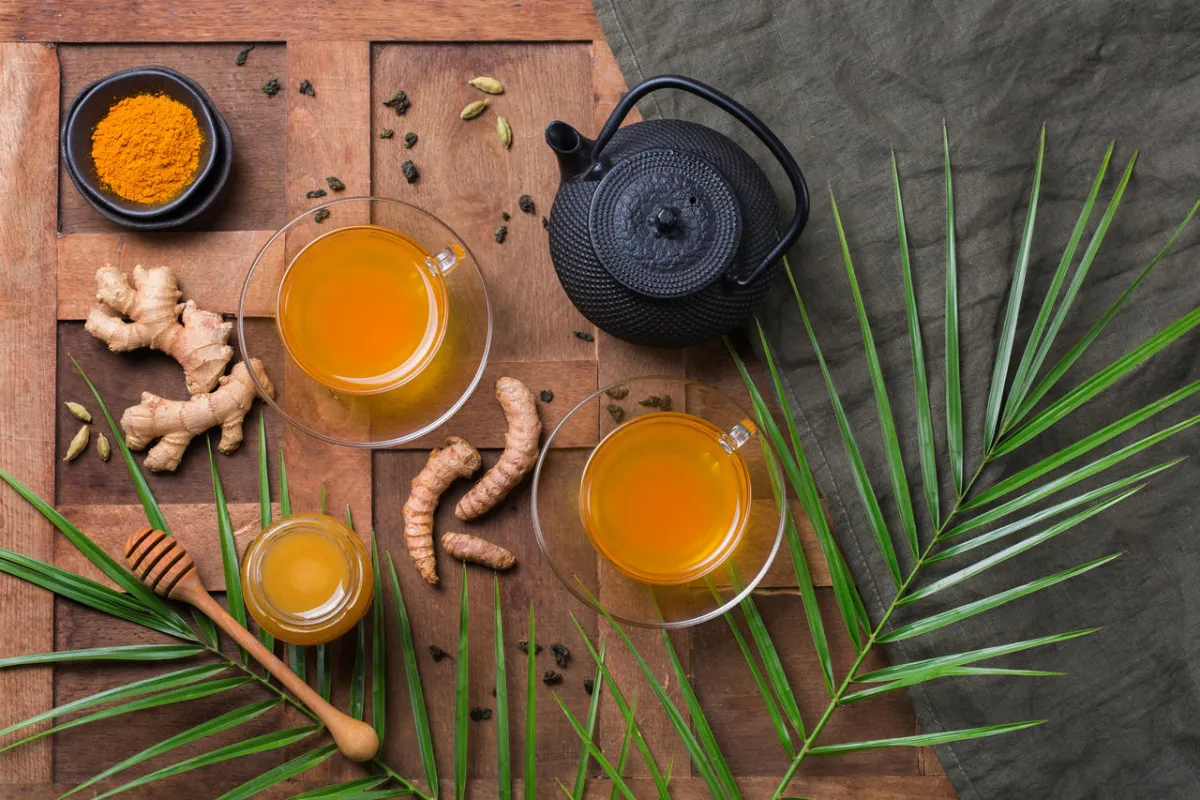 صورة لشاي الزنجبيل بالعسل