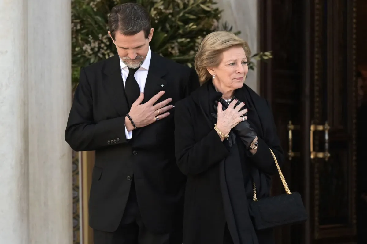 Pavlos, Crown Prince of Greece, and Greece's former Queen Anne Marie attend the funeral service of former King of Greece Constantine II in the Metropolitan Cathedral of Athens, on January 16, 2023.  Aris Messinis / AFP