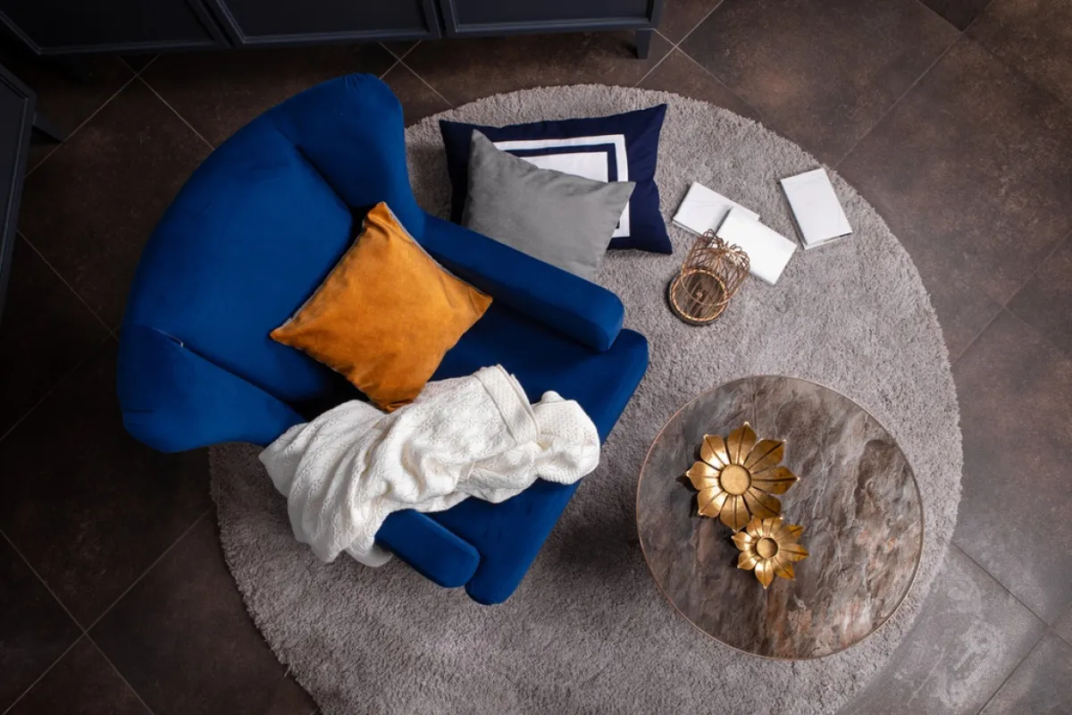 زاوية للقراءة تشي بالدفء