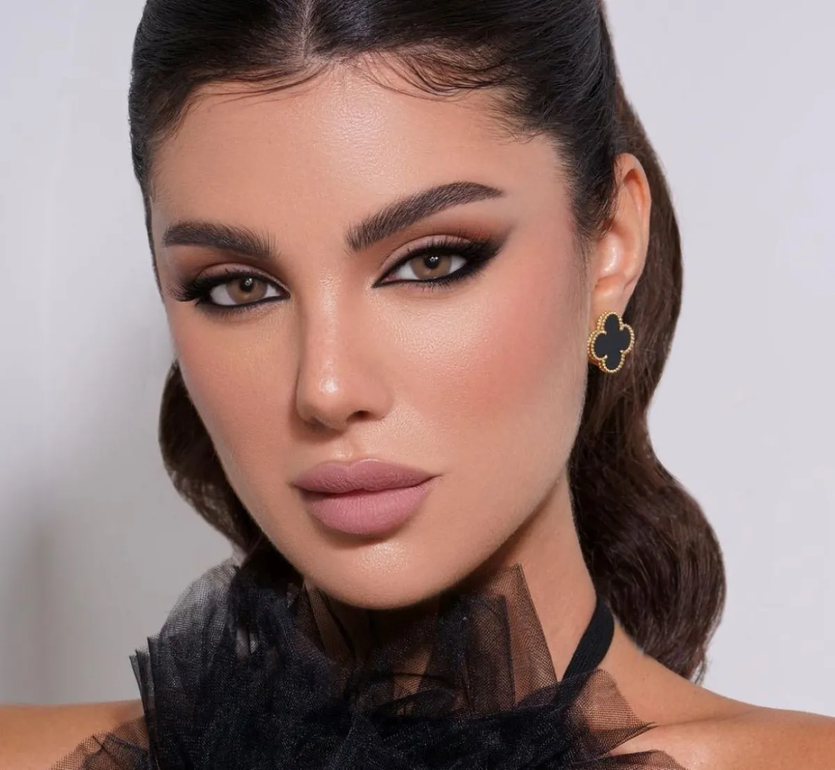 مكياج لحفلة توديع العزوبية