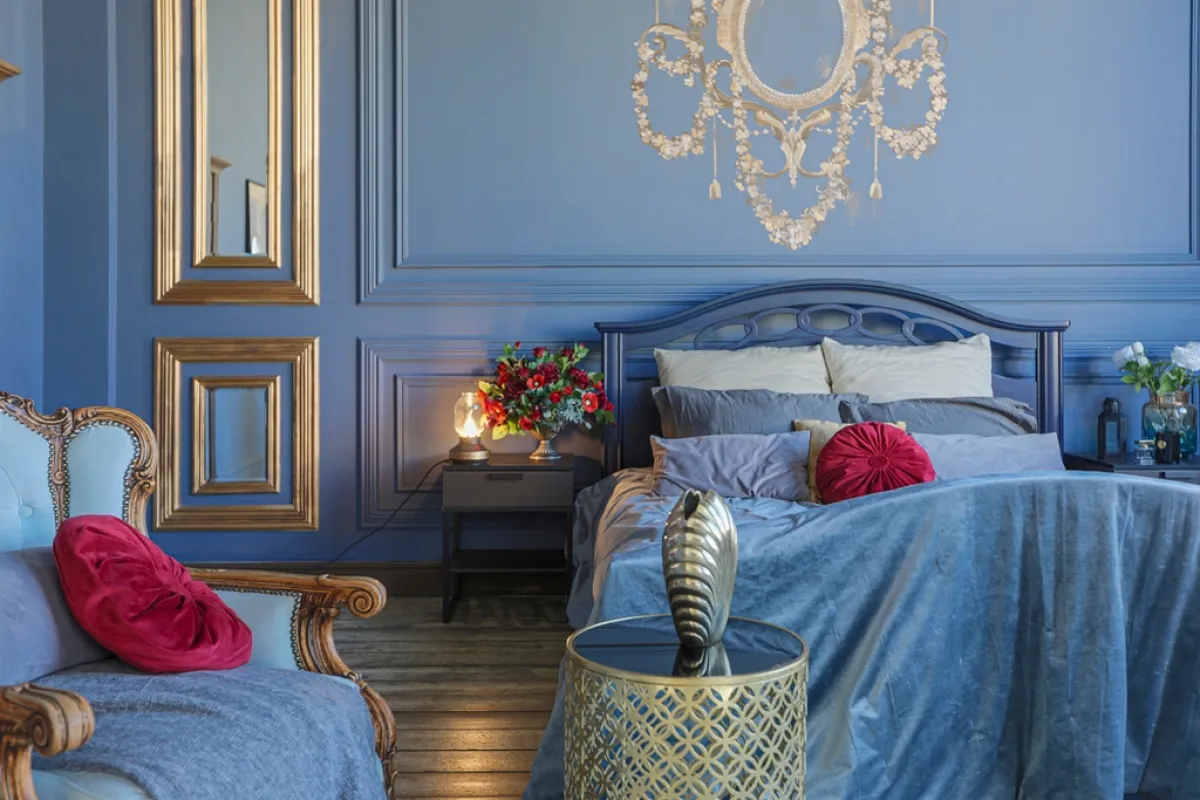 الزخرفة المذهبة تميز الطراز البوهيمي