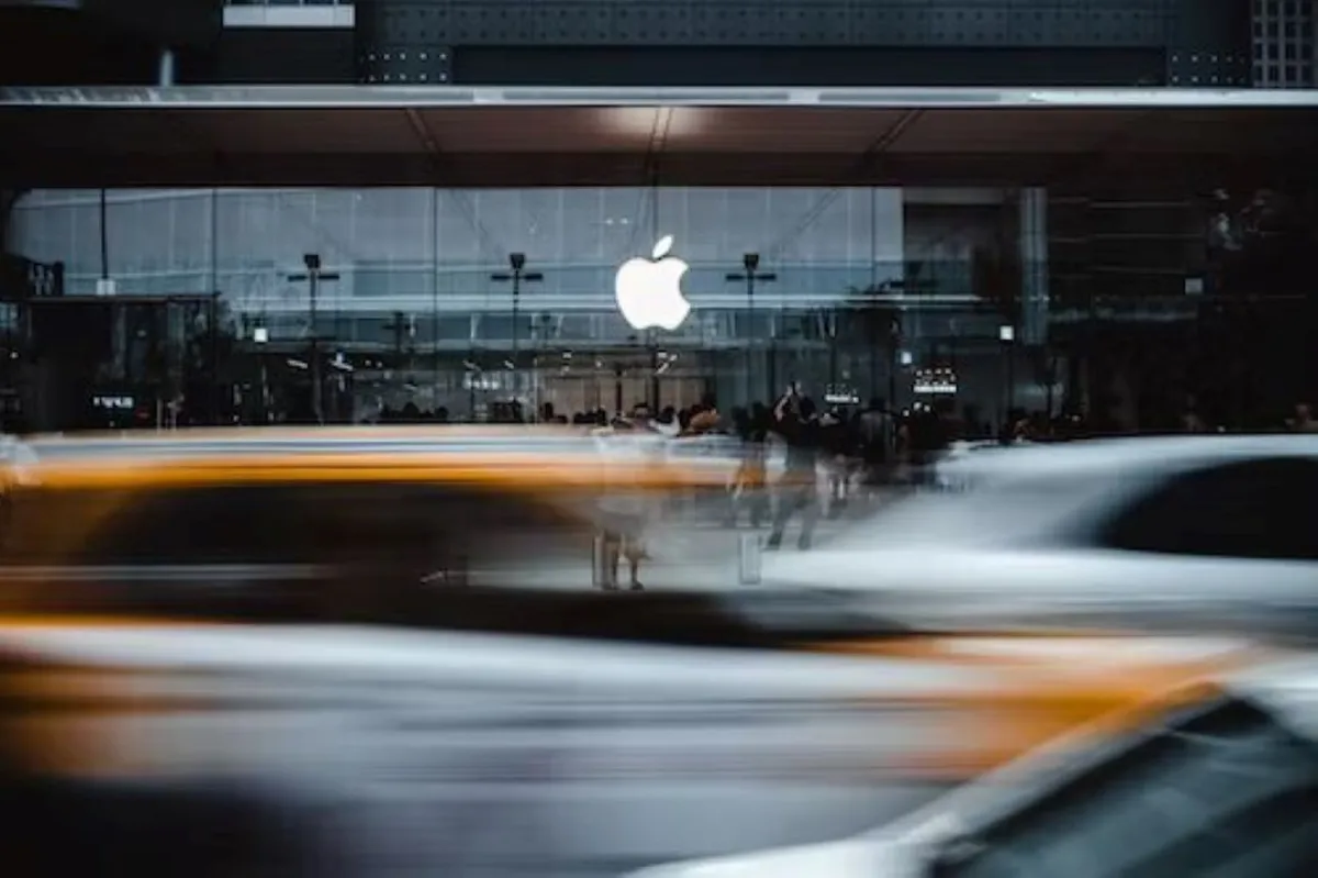 "أبل" تنشأ إعدادات تسهّل مراقبة أجهزة الأطفال 