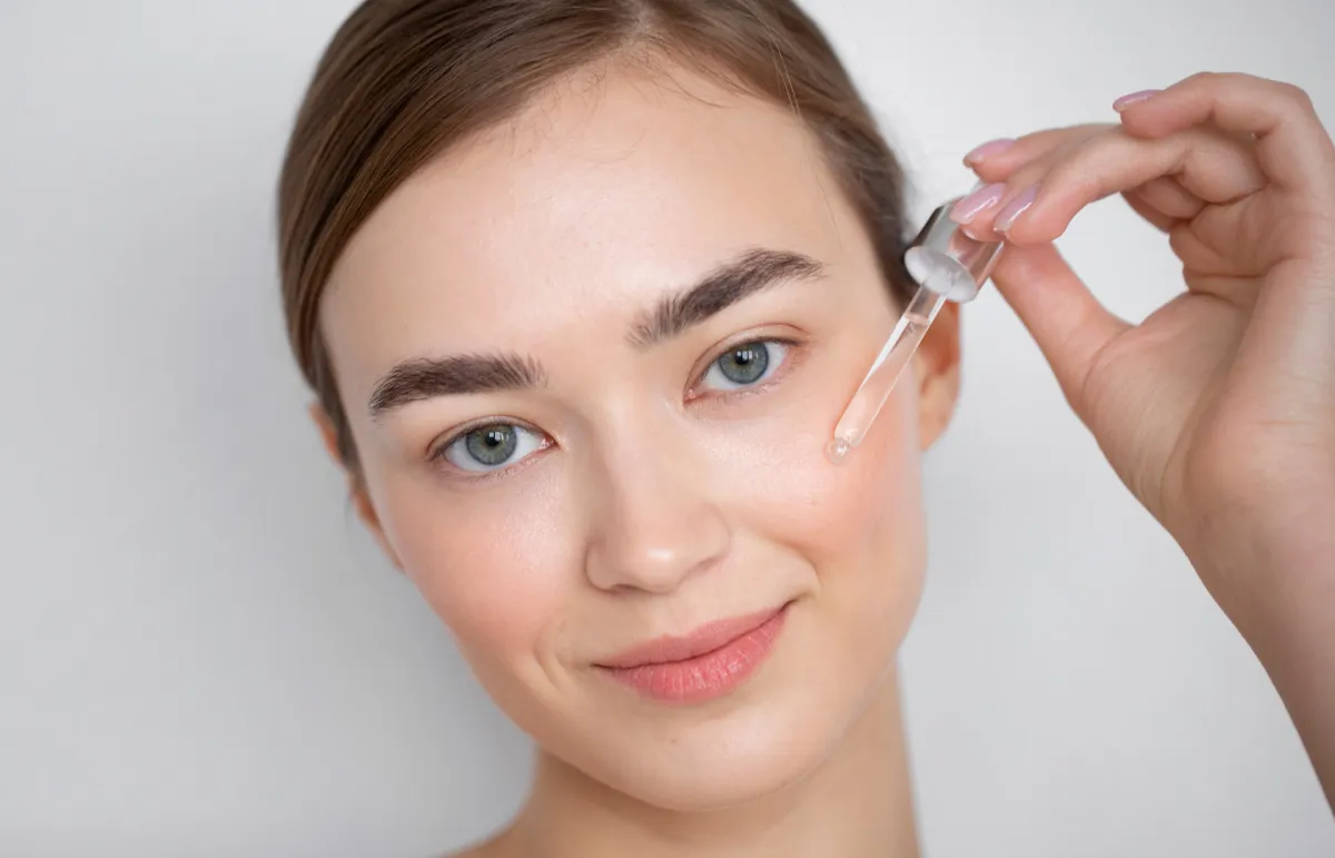 فوائد الريتينول للوجه والجسم Retinol Benefits - الصورة من Shutterstock