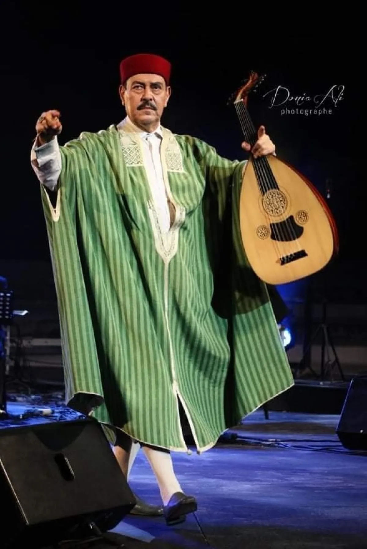 الفنان لطفي بوشناق  الصورة من حسابه الرسمي  على الفيسبوك