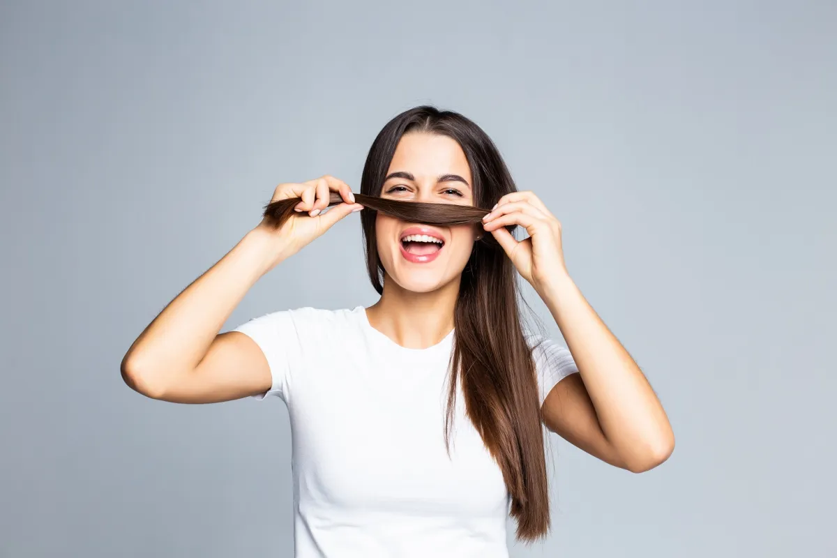 ما فائدة الشعر على جسم الإنسان؟ (المصدر: Freepik)