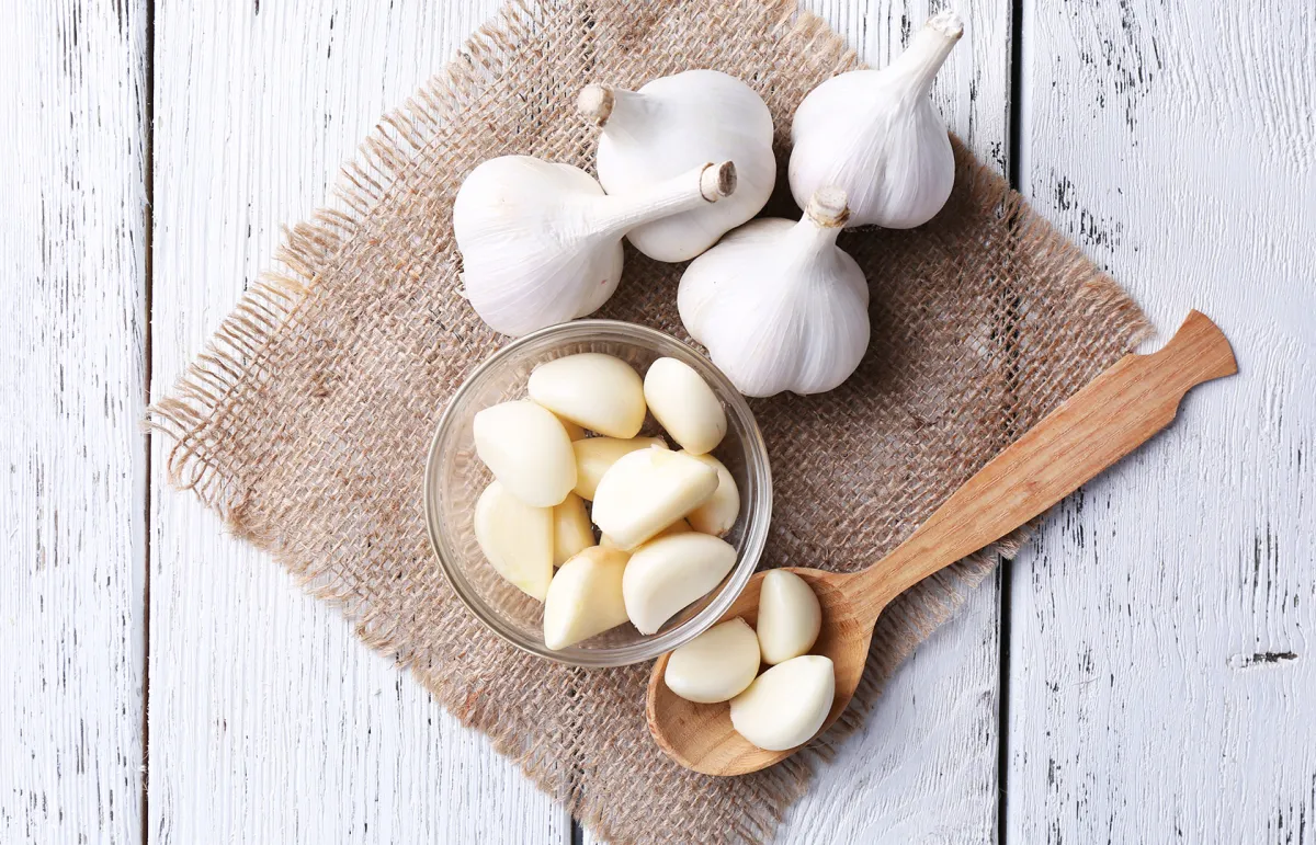 فص الثوم على الريق