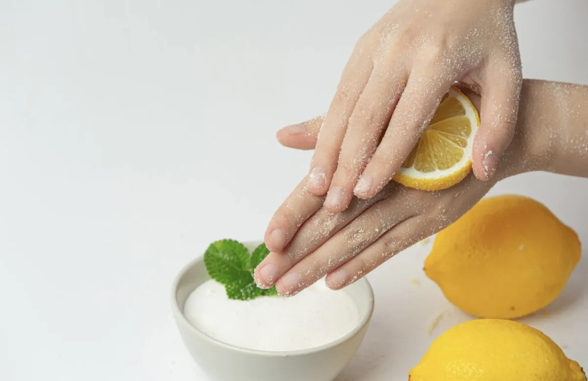 فوائد دلكة الليمون والنشا للعروس