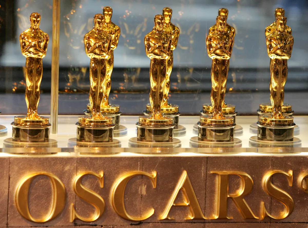 Oscar statuettes are displayed at Times Square Studios 23 January 2006 in New York. The statuettes will be presented to winners of the 78th Academy Awards 05 March 2006 in Hollywood. DON EMMERT / AFP