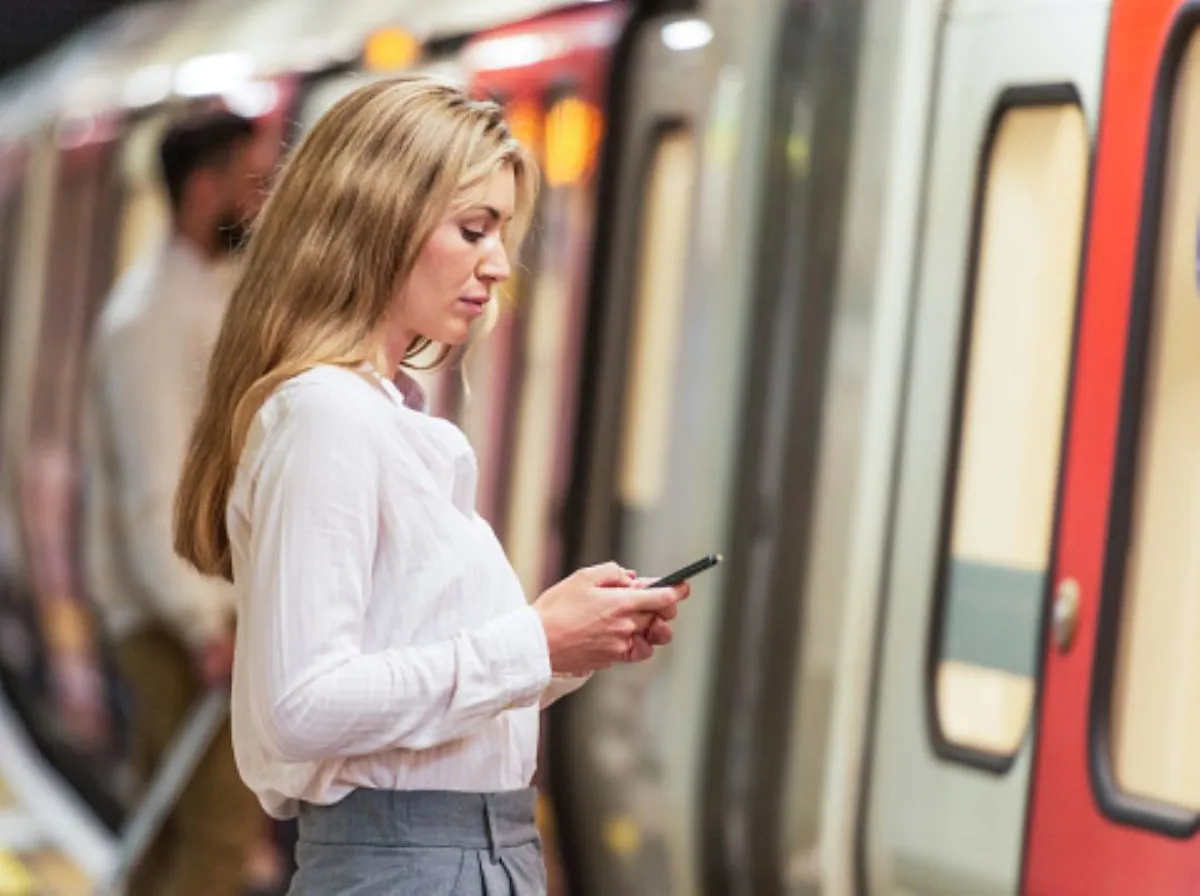 حيل لقراءة رسائل واتساب دون علم المرسل