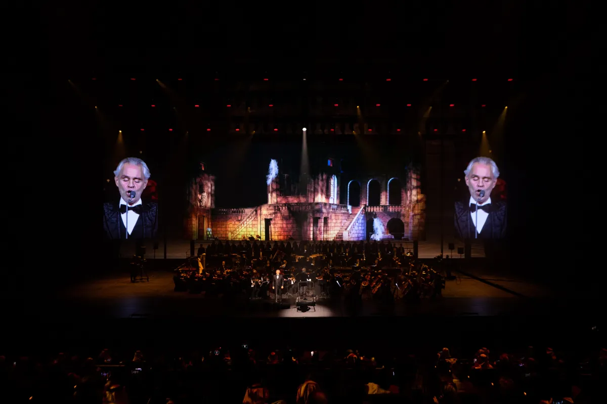 المايسترو أندريا بوتشيلي