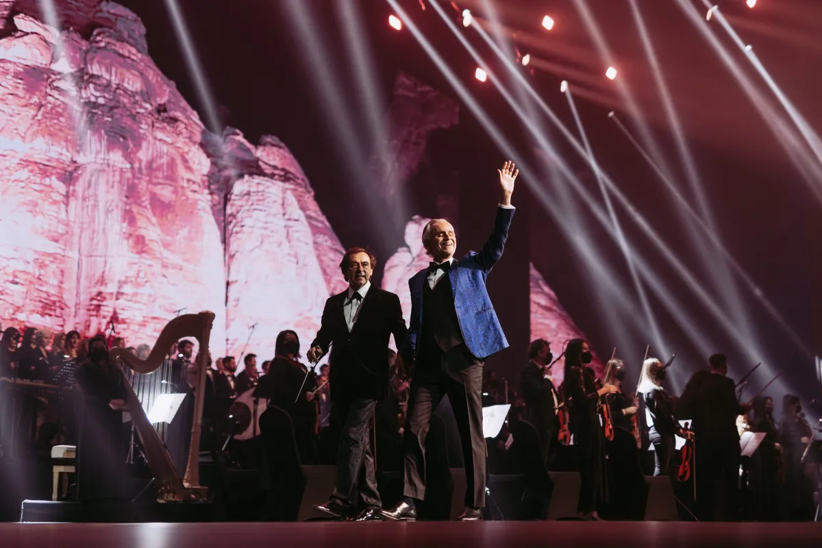 أندريا بوتشيللي في قاعة المرايا