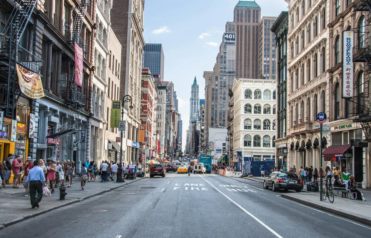 جولة سياحية في 4 مدن جاذبة لهواة الموضة