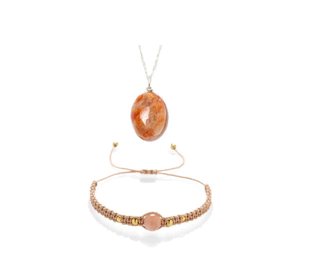 موديلات مجوهرات مرصعة بحجر الشمس