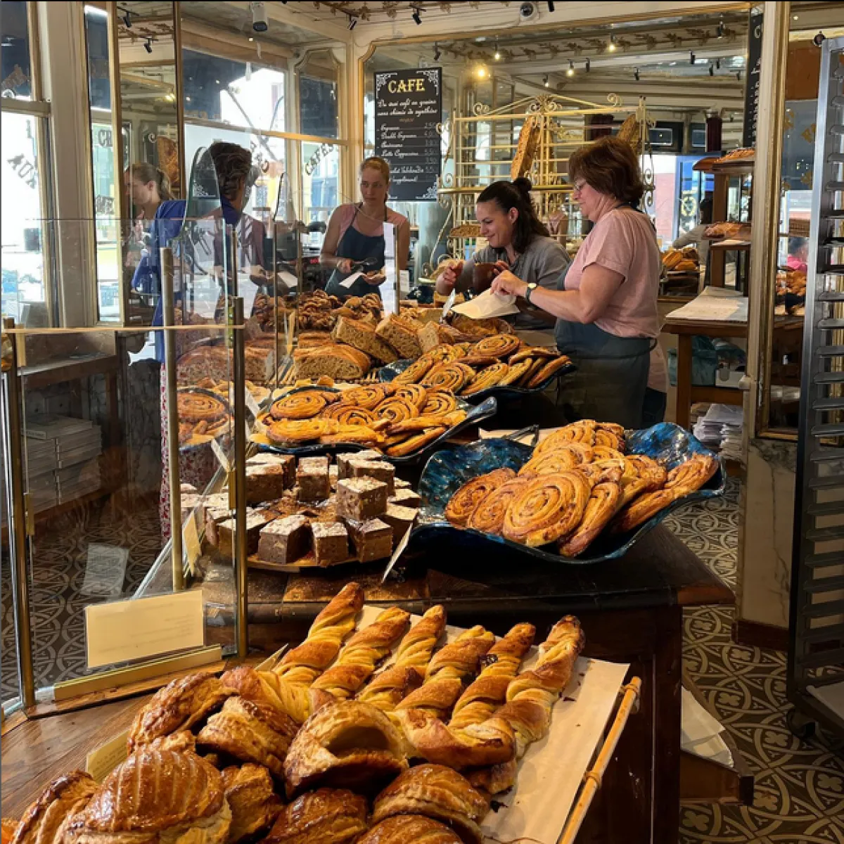 مخبز Du Pain et des Idées 