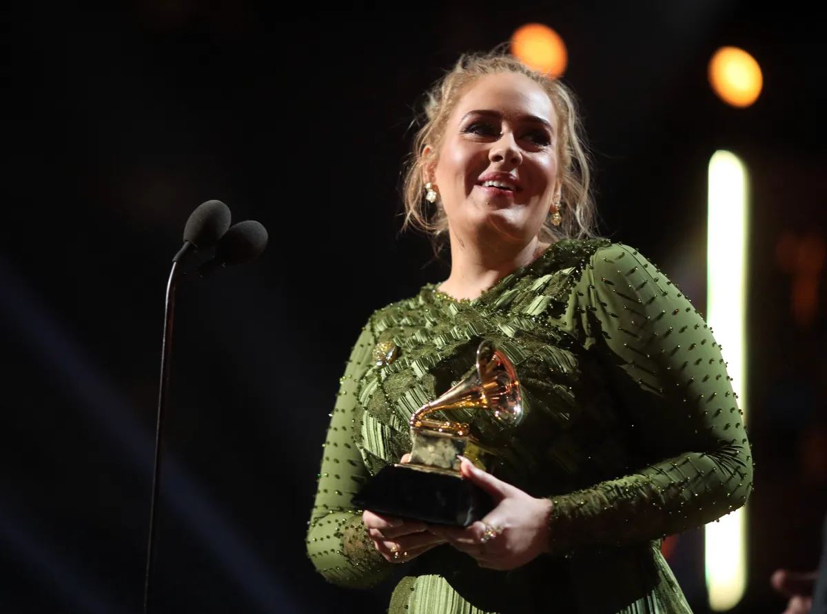 Singer Adele during The 59th GRAMMY Awards at STAPLES Center on February 12, 2017 in Los Angeles, California. Christopher Polk/Getty Images for NARAS/AFP Christopher Polk / GETTY IMAGES NORTH AMERICA / Getty Images via AFP