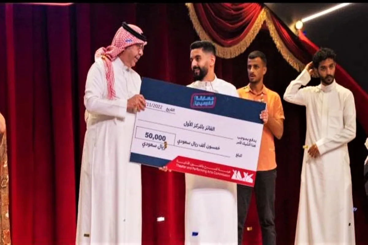 زياد صالح أثناء فوزه بمسابقة الكوميديا2 - الصورة من حسابه على الانستجرام 