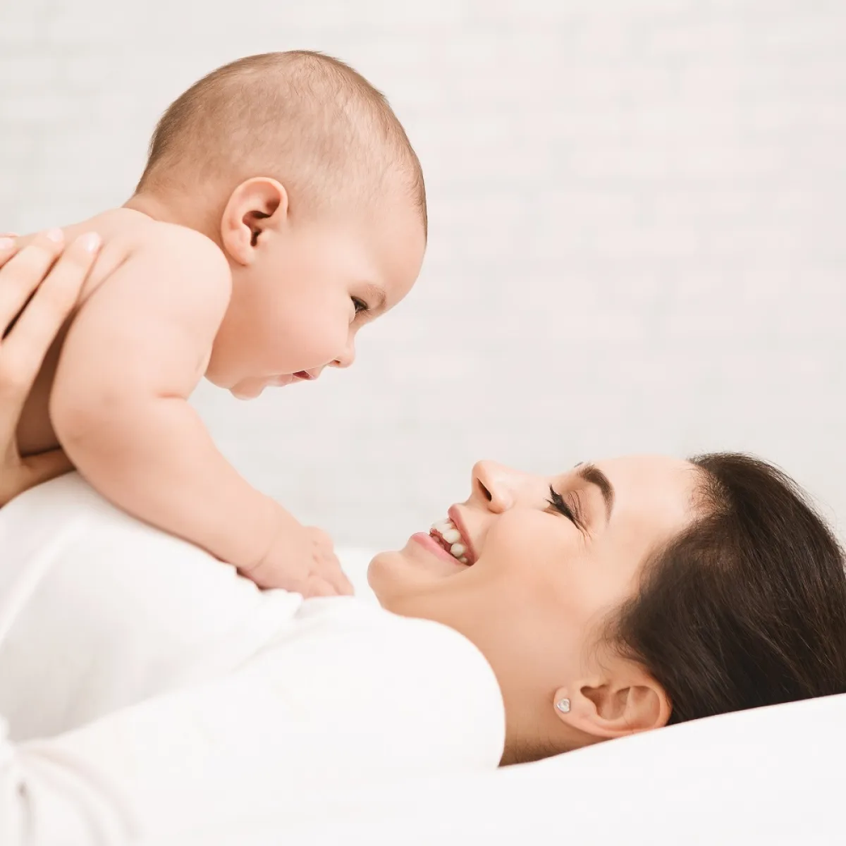 صورة لأم وطفلها