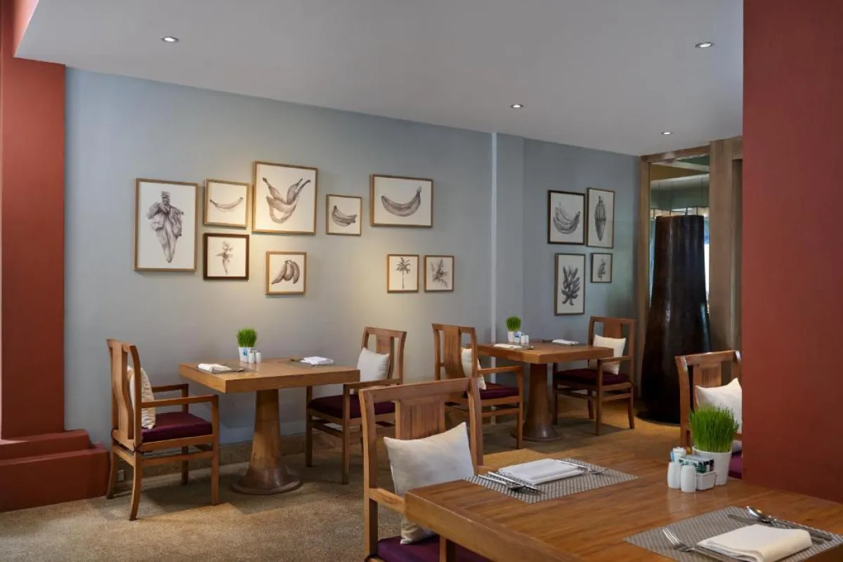 لقطة لأحد المطاعم في رينسانس كوه ساموي ريزورت آند سبا