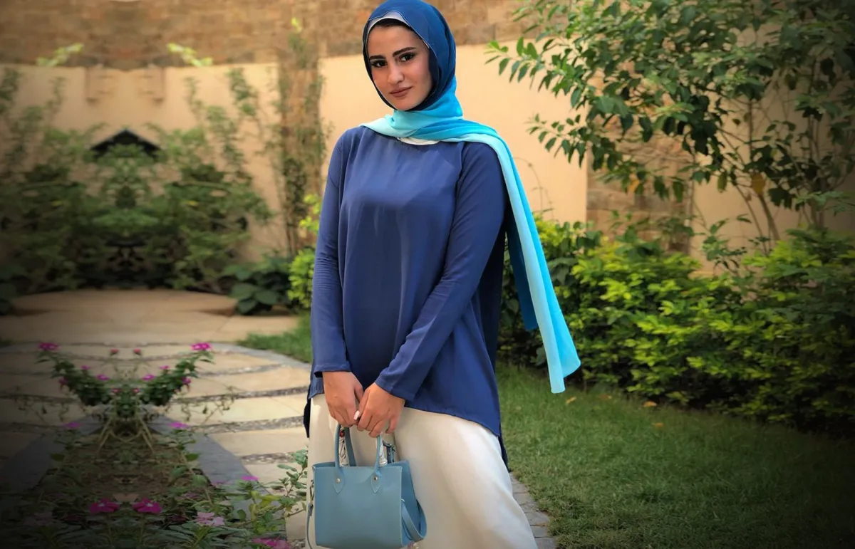 هاجر طارق بإطلالة مريحة