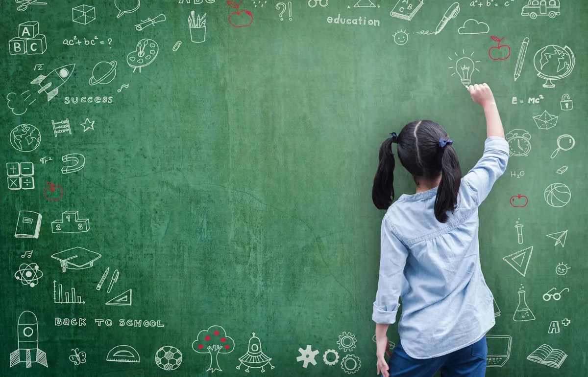 اليونسكو تخصص اليوم الدولي للتعليم لعام 2023 للفتيات والنساء الأفغانيات