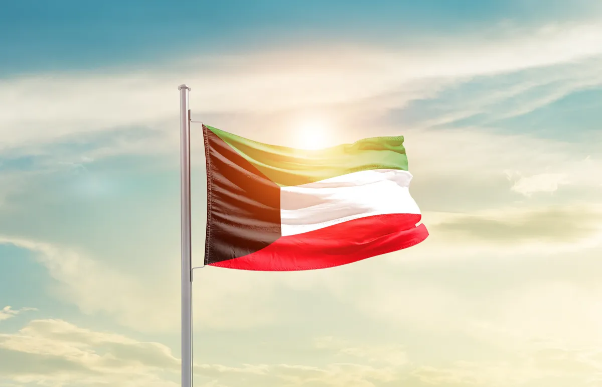 العيد الوطني الكويتي تحت شعار "عز وفخر"