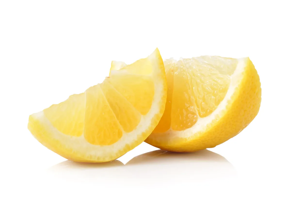 عصير الليمون يقضي على البقع الصدئة 