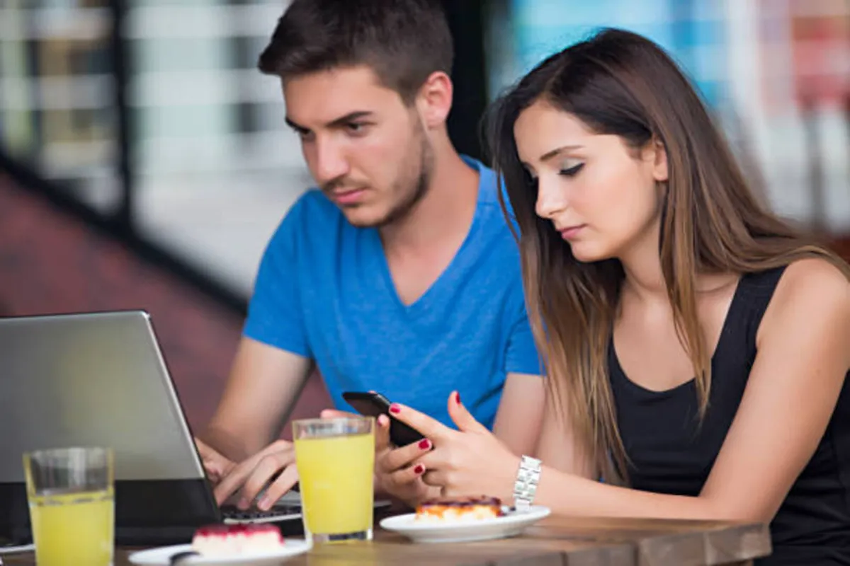 كيفية التعامل مع الزوج الكذاب