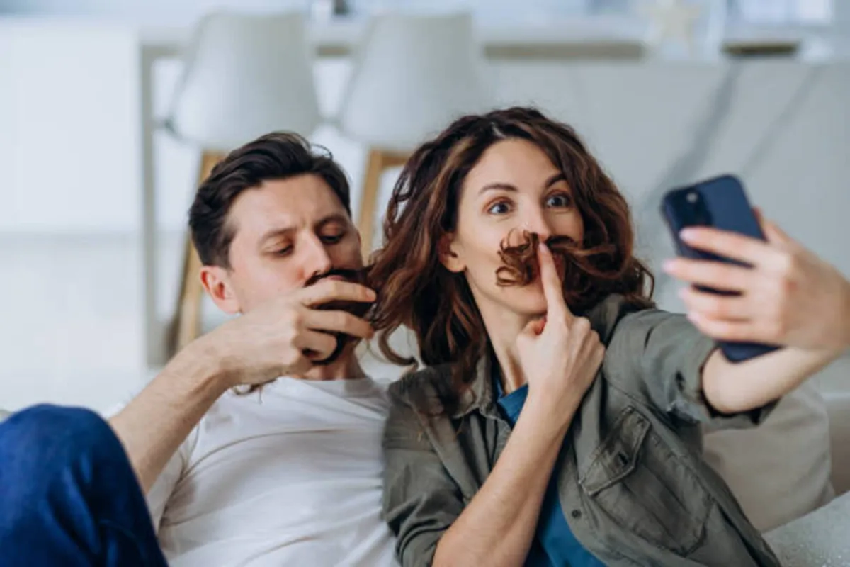 أسباب تجعل صور السيلفي جزءاً من روتينك اليومي