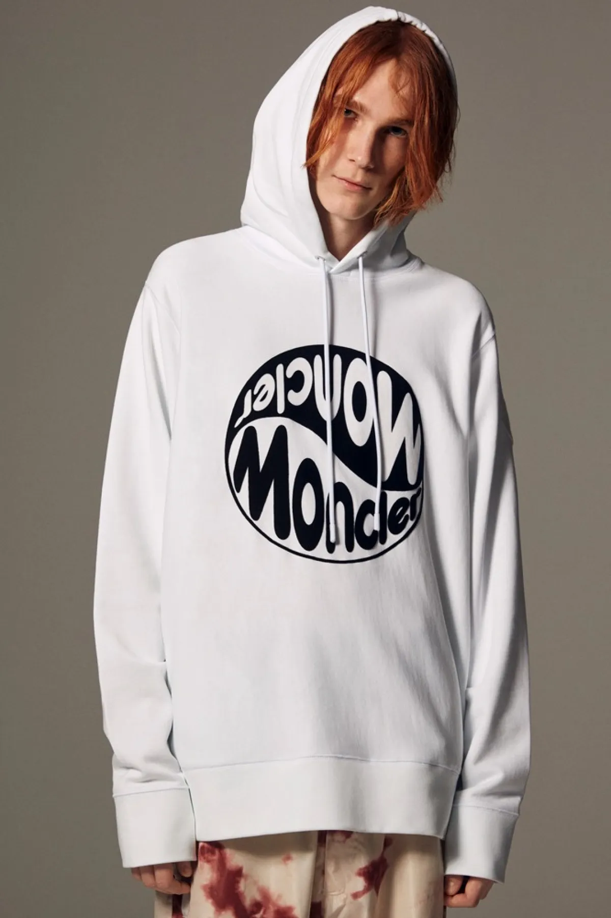 أفكار لارتداء الهودي للرجال من مونكلير Moncler