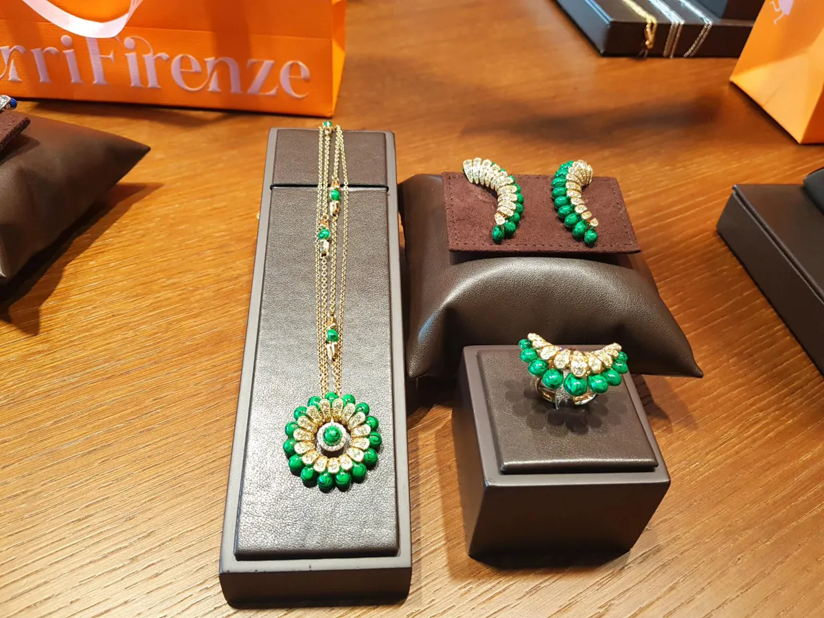 ALLEGRA COLLECTION GREEN