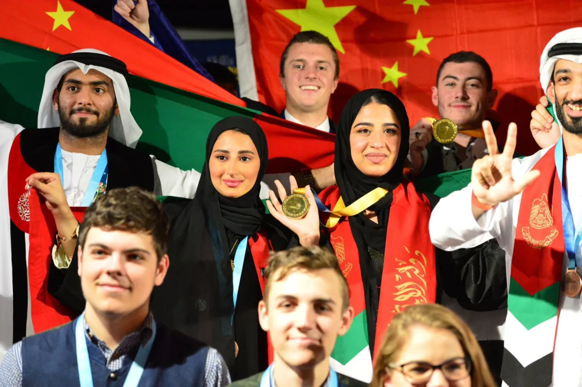 مهارات الإمارات يحقق ميدالية ذهبية و9 ميداليات للتميز في المسابقة العالمية للمهارات. الصورة من "وام"