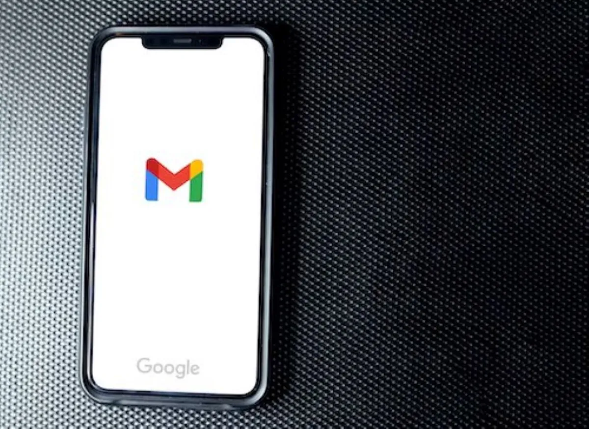 تتبع الطرود البريدية ميزة جديدة من جيميل