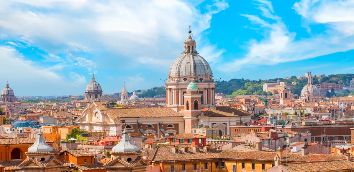 متعة السفر إلى ايطاليا