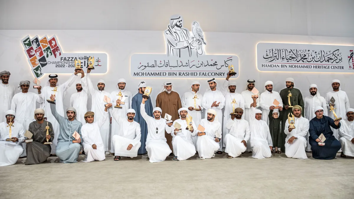 تتويج الفائزين- الصورة من مركز حمدان بن محمد لإحياء التراث 