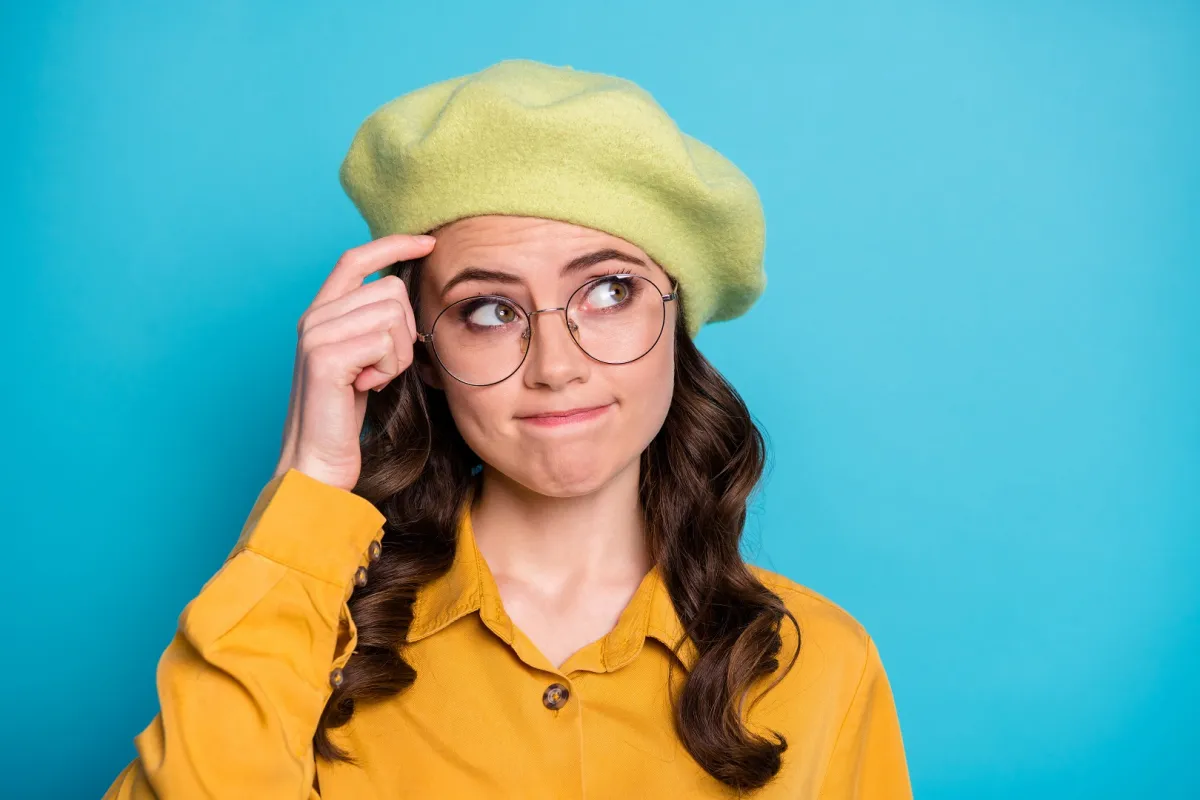 كيفية تجاهل الأفكار السلبية بخطوات بسيطة وفعّالة (المصدر: Adobe.Stock)